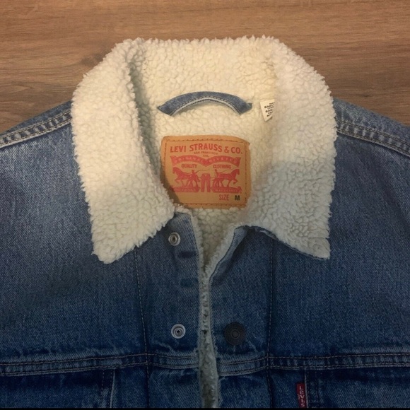LEVIS JEAN JACKET - Picture 2 of 2